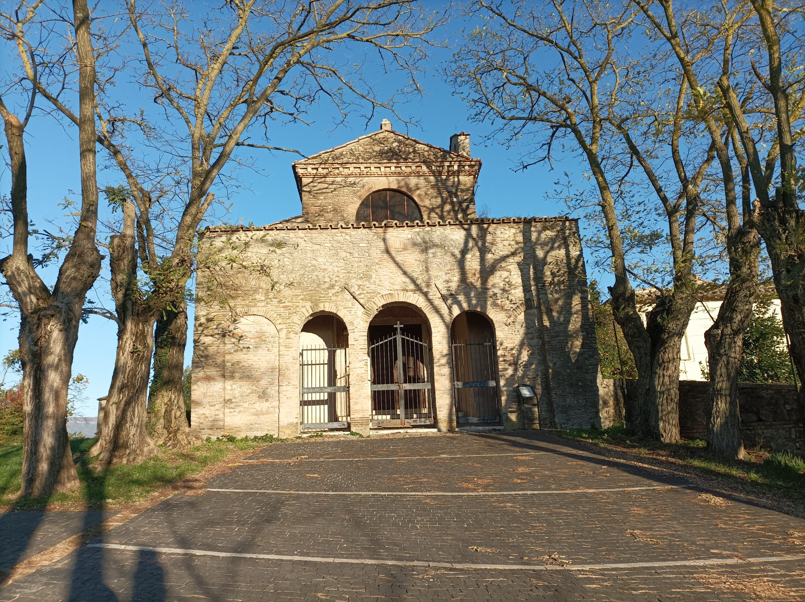 Sant_antimo_nazzano_facciata_2