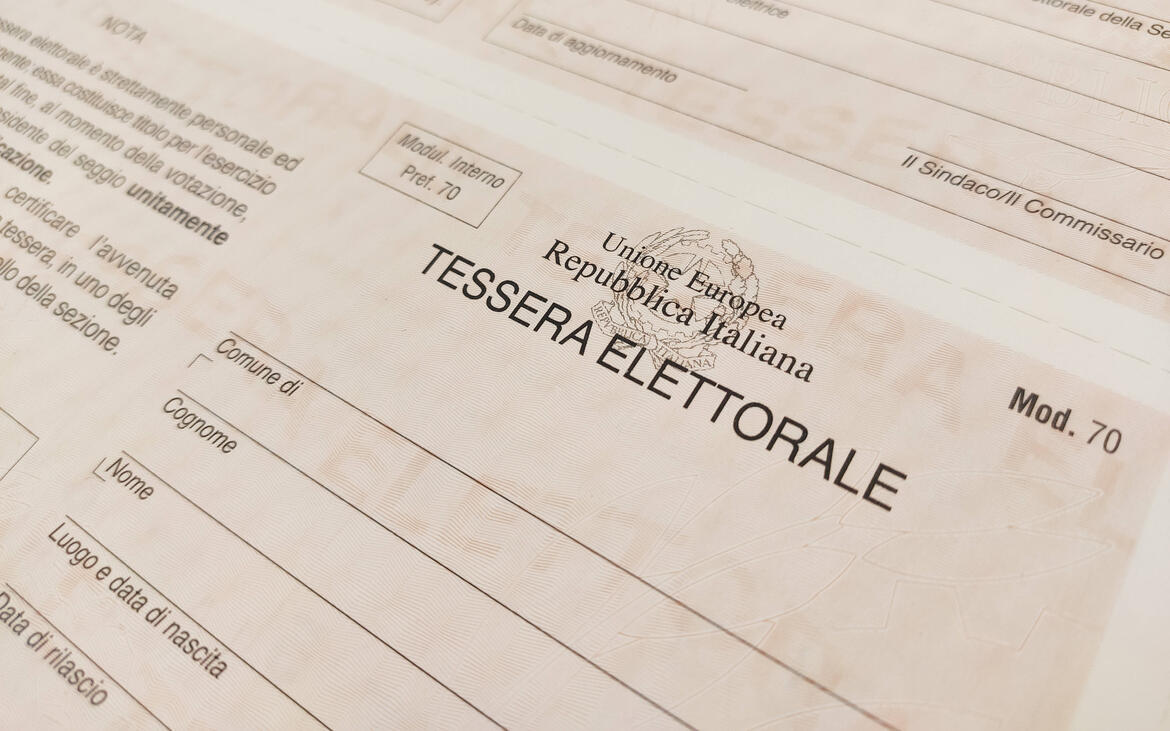 AVVISO RILASCIO TESSERE ELETTORALI